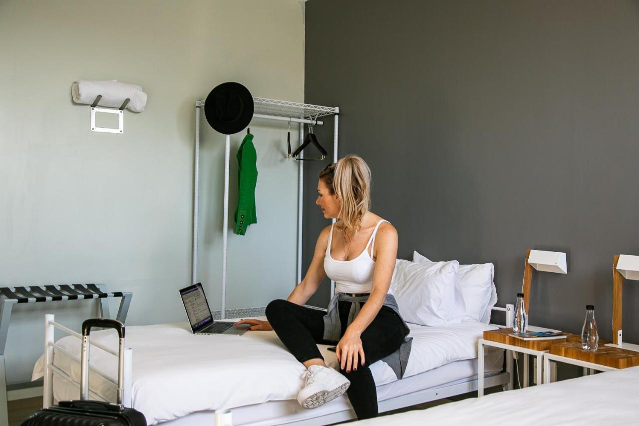 Zzzone Boutique Hostel Hermanus Zewnętrze zdjęcie